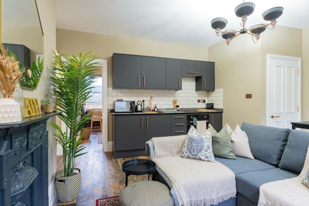 Stunning Boutique Flat In Central Location - Beatrice Bath Luaran gambar